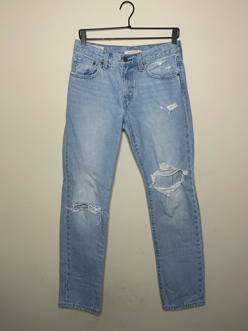 Levi’s Jeans Women's 27W x 31L Blue Middy Straight Leg Ripped Premium Denim